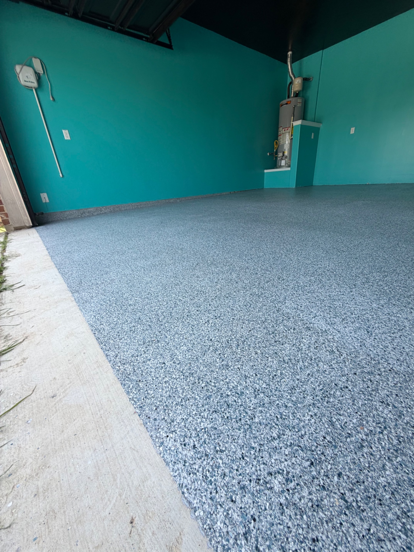 Indoor full flake epoxy floor example