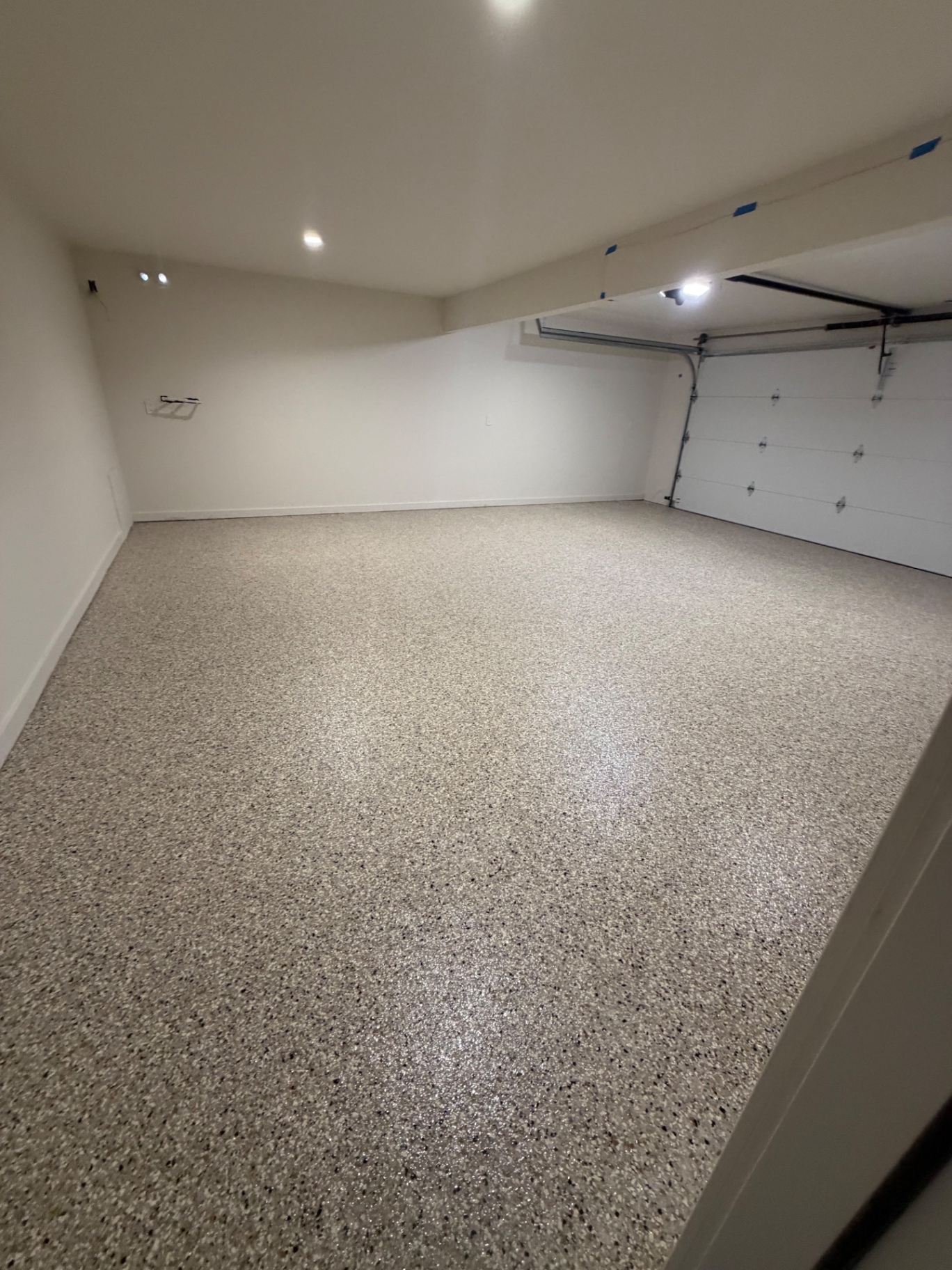 Indoor full flake epoxy floor example